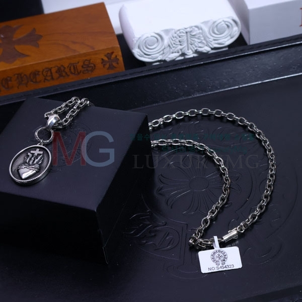 ũ  KA077055