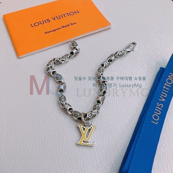 ̺  LV066851