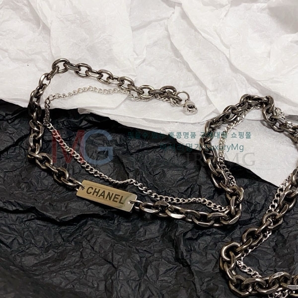 *  AR8066252