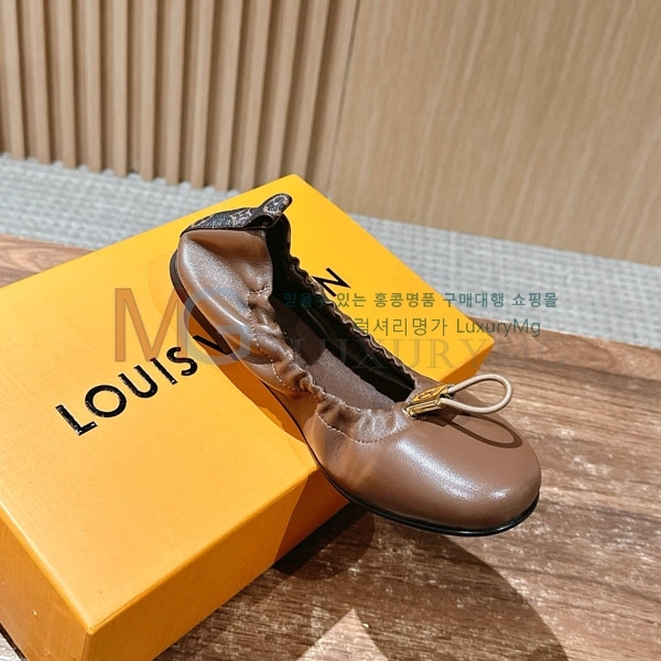 ̺  ÷ LV807702-2