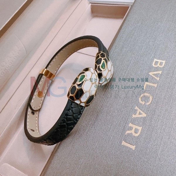 Ұ  BV665633