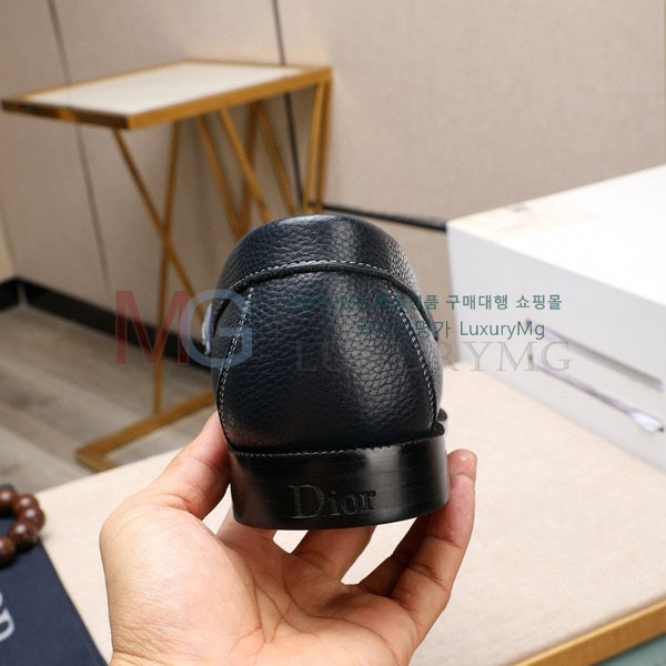   屸 DR066025-2