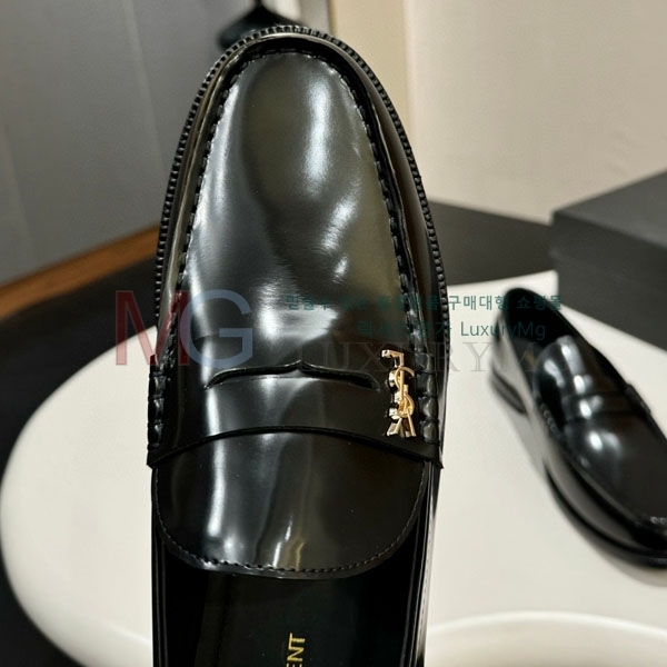 ζ   YSL56033-3