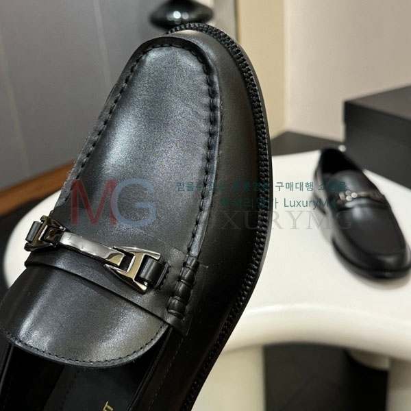 ζ   YSL56023-1