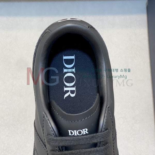   Ŀ DR666021-3