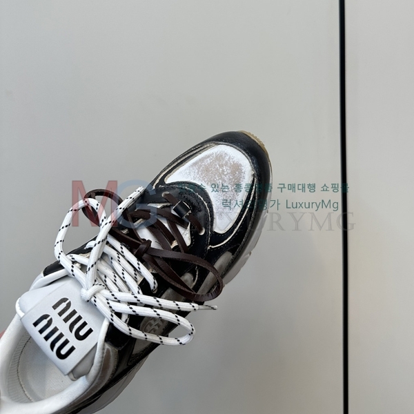 ̿̿  Ŀ MH281211-1