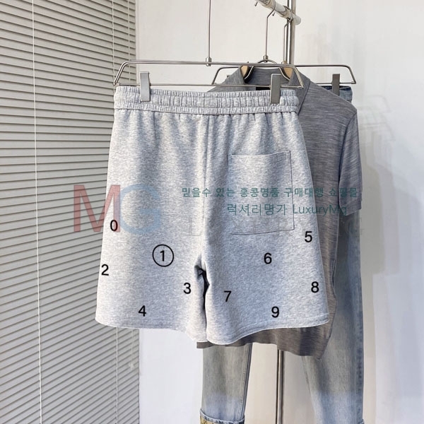   ݹ MM8632703-1