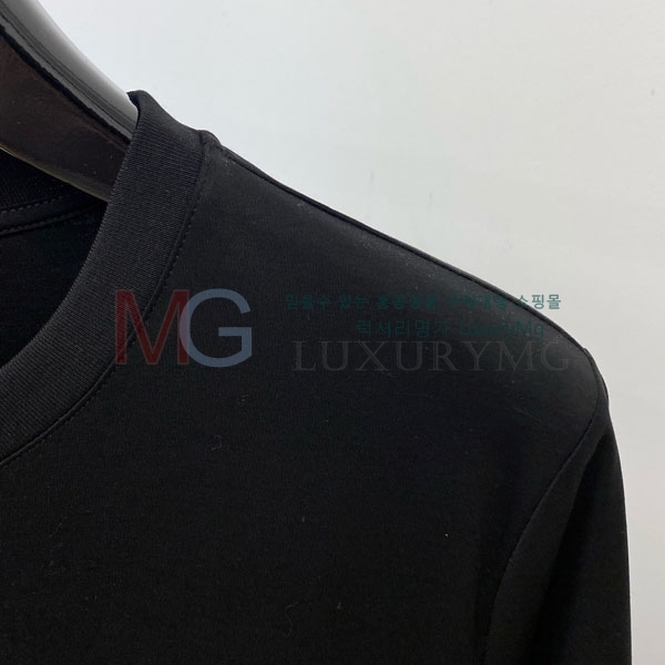    Ƽ GC499717-2