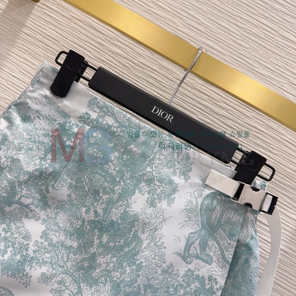   ĿƮ DO68538-1