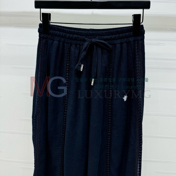    DO676377-1