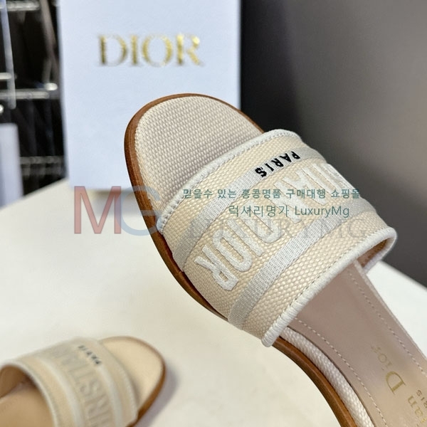  / DR110237-2