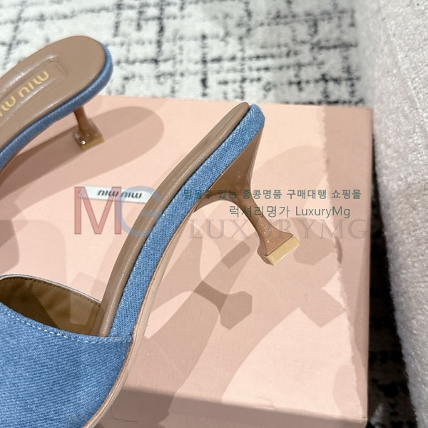 ̿̿   M509902-4