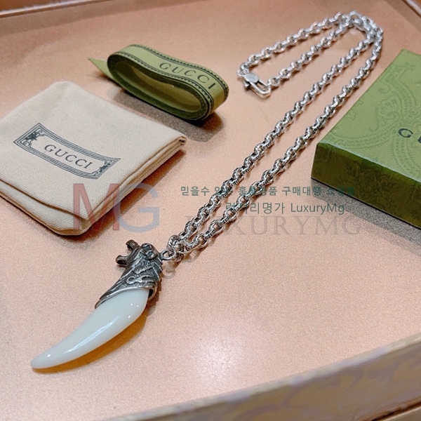   G5036883