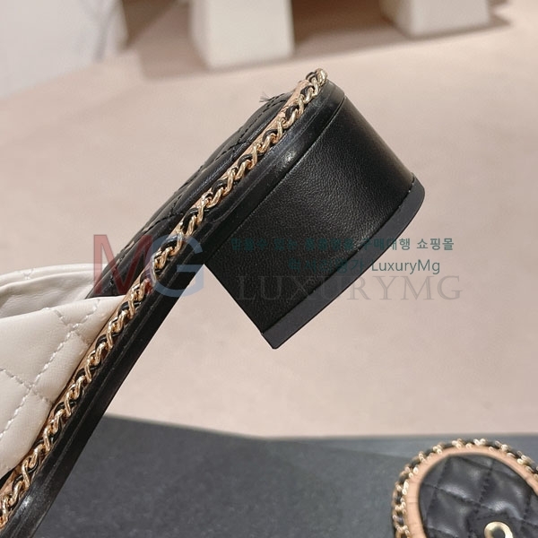 *  CD667330