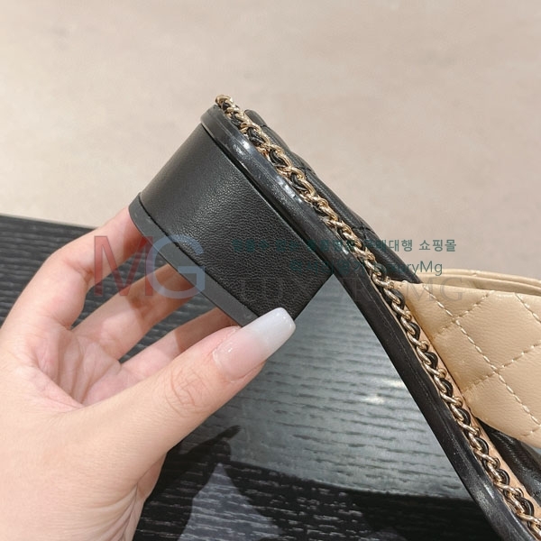 *  CD667330-2