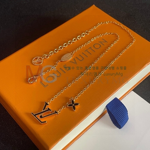 ̺  LV903123