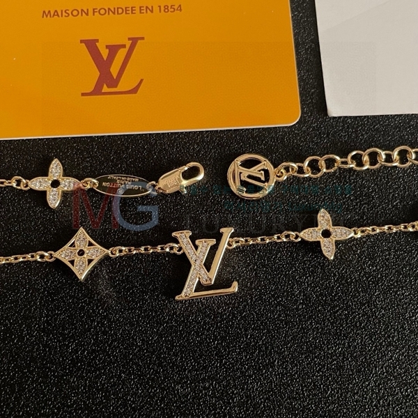 ̺  LV903124