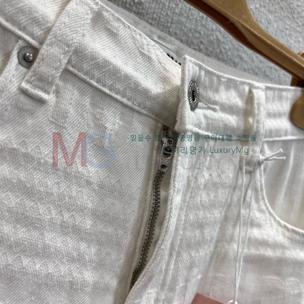  ̿̿  MUL4182527