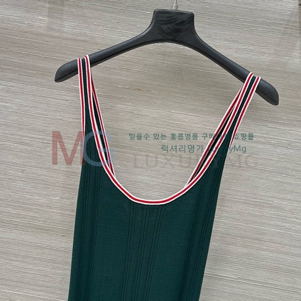   ǽ D25253660-2