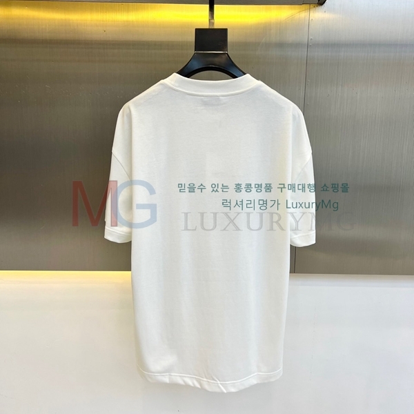    Ƽ D689500-2