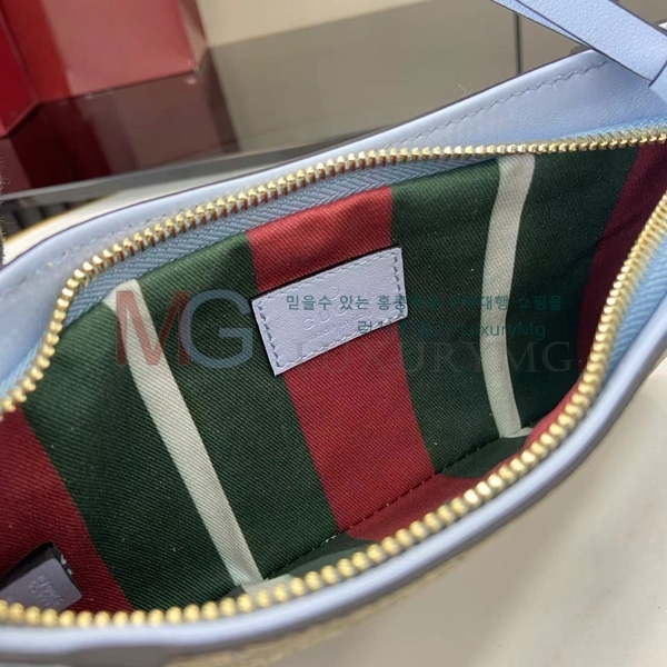  GG  ̴  820696-1