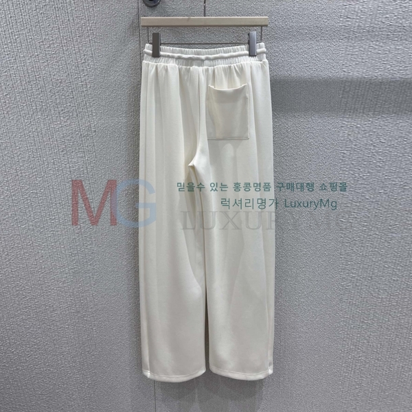  ˷  AW25536-1
