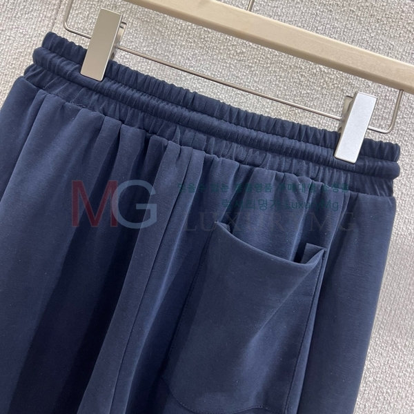  ˷  AW25536-2