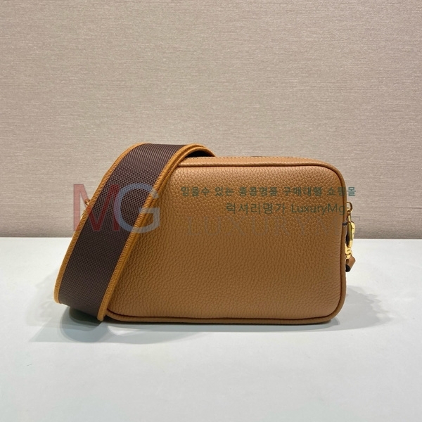  ڷ  1BD082-1