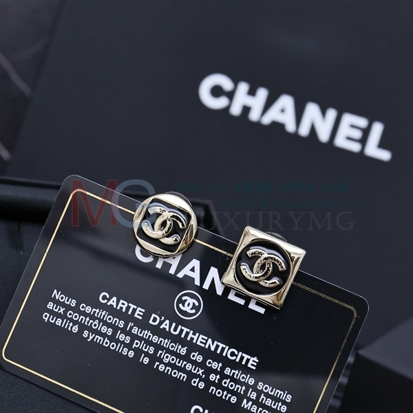 * Ͱ CH80667-4