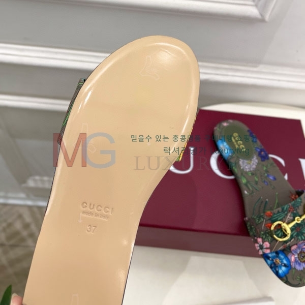   / GG10086
