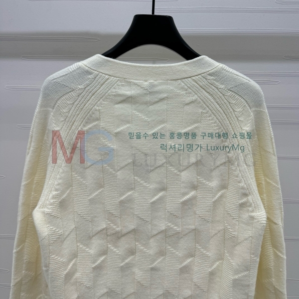  ޽  HE60576-3