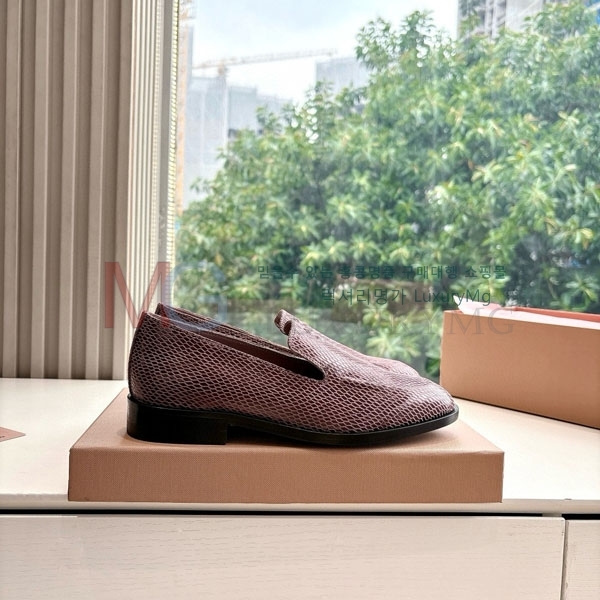  ̿̿  MIU66071-3