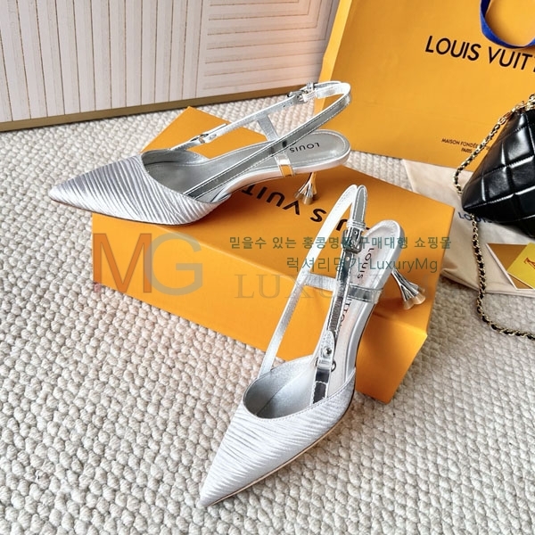 ̺    LV533305-3