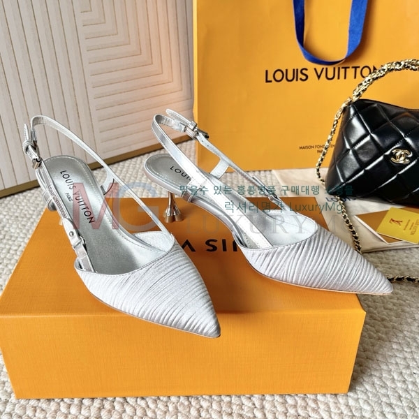 ̺    LV533305-3
