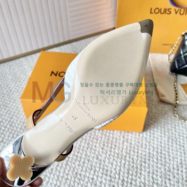 ̺    LV533305-1