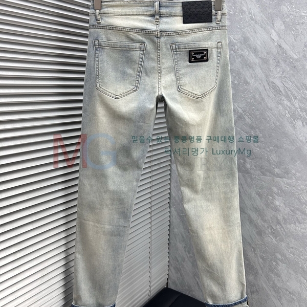   û 863241