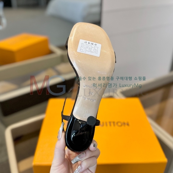 ̺   LV383715-1