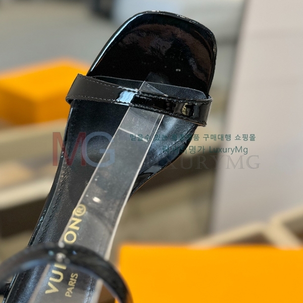 ̺   LV383715-3