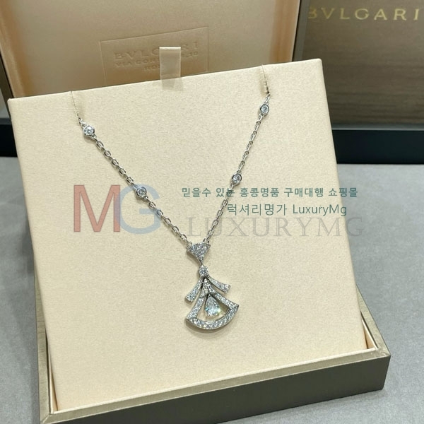 Ұ  B5625683-2