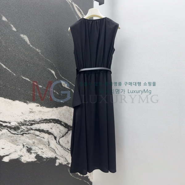   ǽ MX414872-1