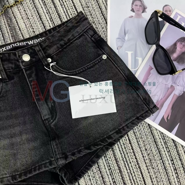  ˷   AX466376