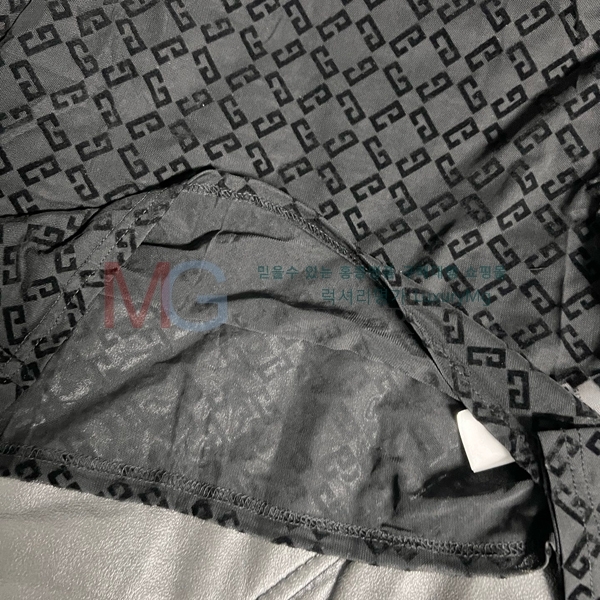   Ƽ JV634769-3