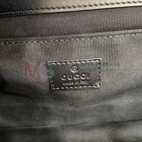     826761-2
