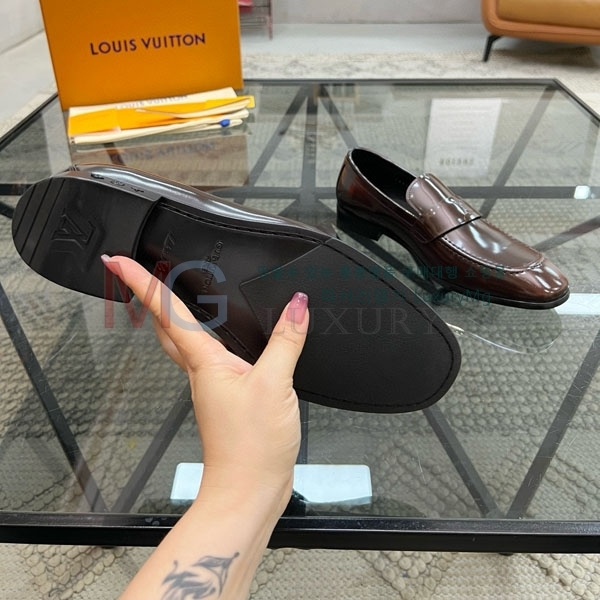  ̺  LVT560032-1