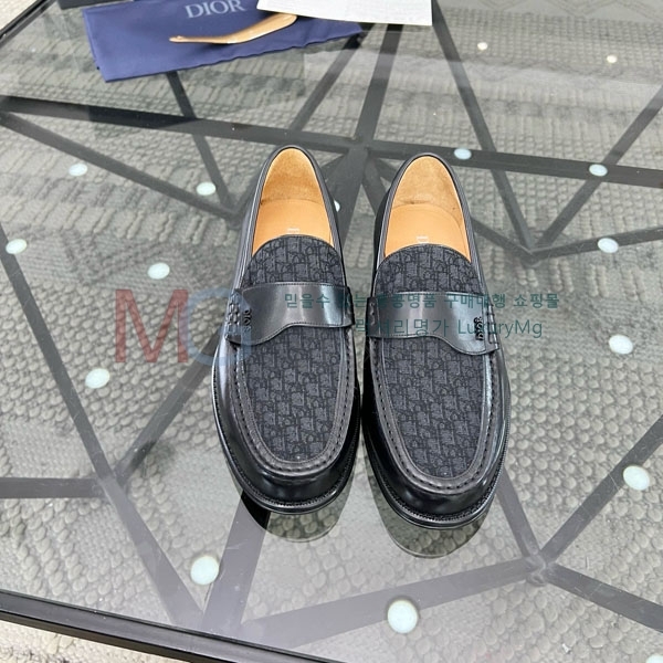    DR990622