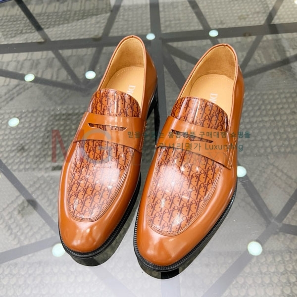    DR99883