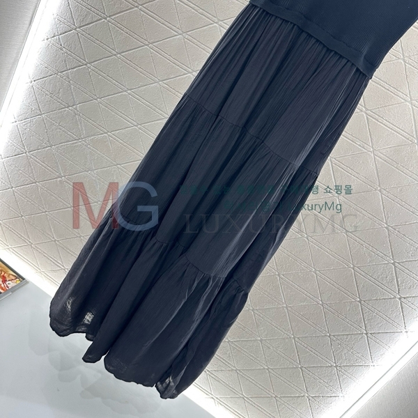  * Ʈ ǽ CH682818-2