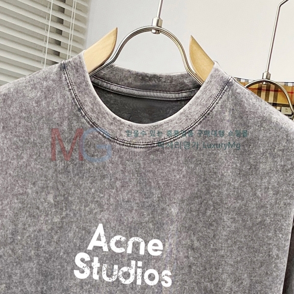  ũ Ʃ  AC597436-1