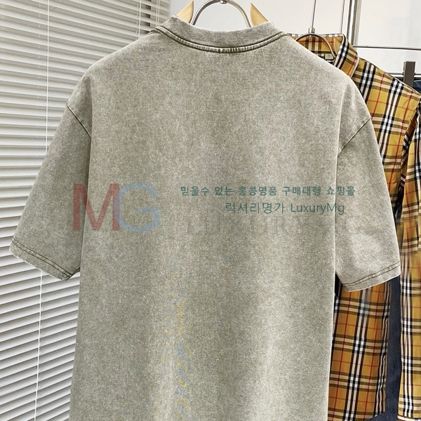  ũ Ʃ  AC597436-2