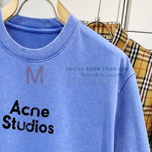  ũ Ʃ  AC597436-8